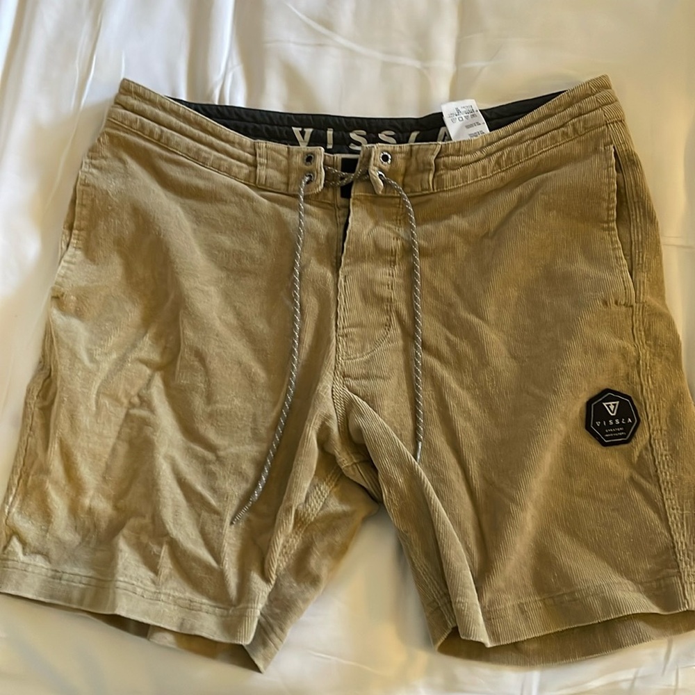 Vissla khaki corduroy shorts. Stretchy and worn in but no stains or tears.